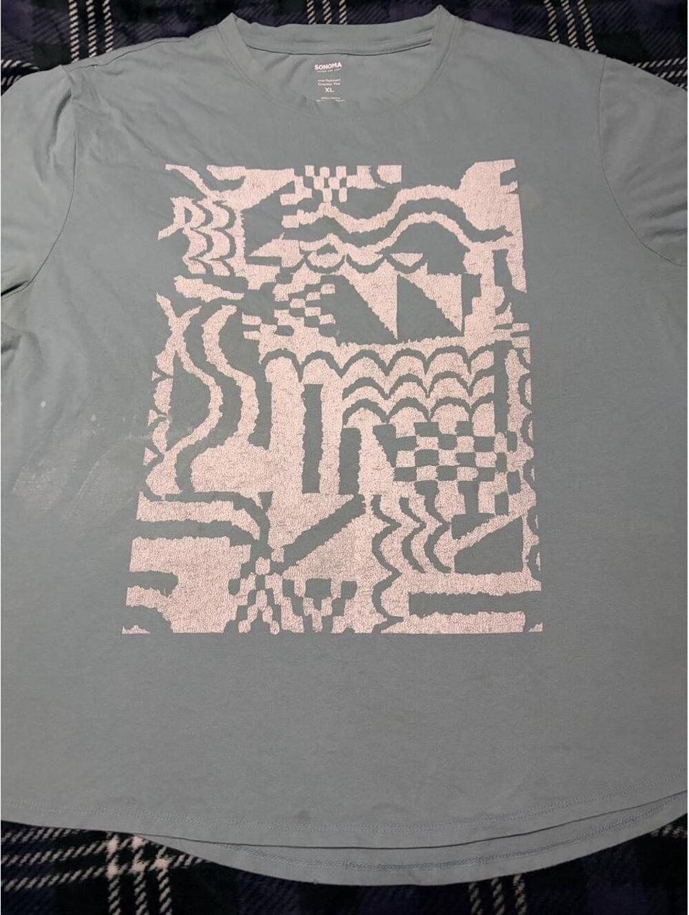 Sonoma XL Relaxed Graphic Tee in Green with Abstract Print - XL - 0324